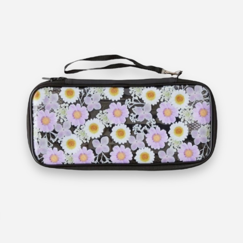 🌸New🌸 Urban Outfitters Nintendo Switch Travel Case OS NIP